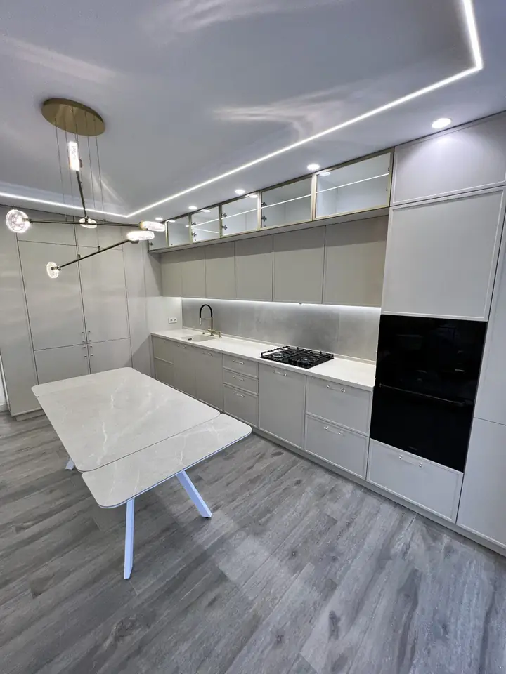 Кухня новостройки 42 м² после ремонта «Инсайт»